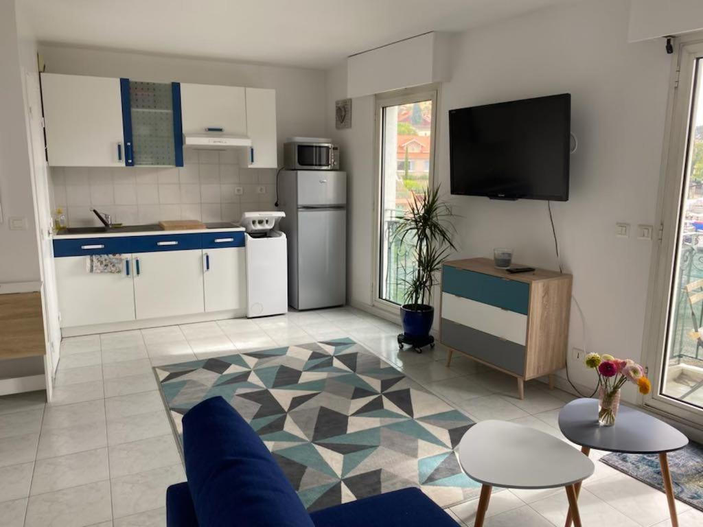 Appartement Studio Sanary Centre מראה חיצוני תמונה